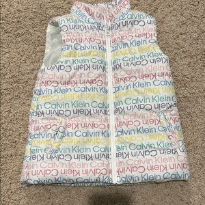 Size 6 Calvin Klein Logo Print Vest with Multicolor Design